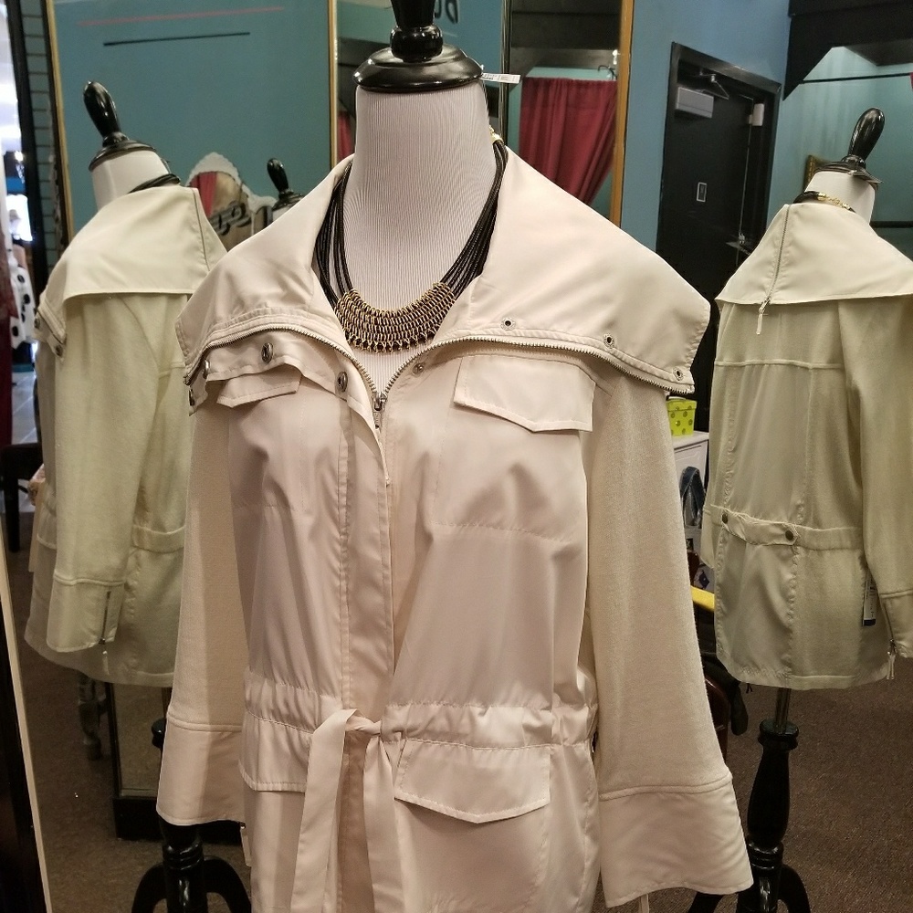 Blu ice cream jacket